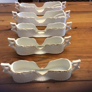 Utensil holding pieces